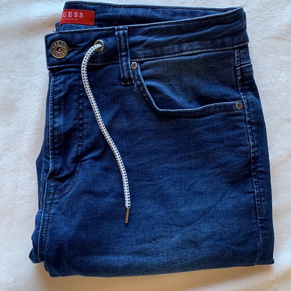 Guess Denim Shorts - Picture 4 of 4